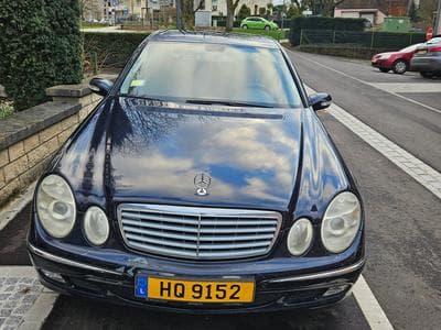 Mercedes E 270 (2003) - Photo 1