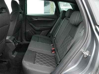 Skoda Karoq Sportline 2.0 TSI 4x4 DSG (2026) - Photo 9