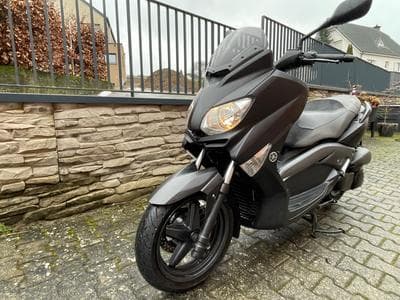 Yamaha X-Max 250 Momo Design (2014) - Foto 1