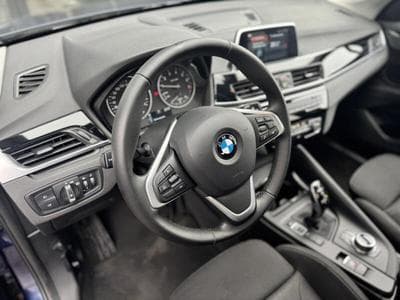 BMW X1 sDrive18i 1.5L 140CV (2018) - Photo 4