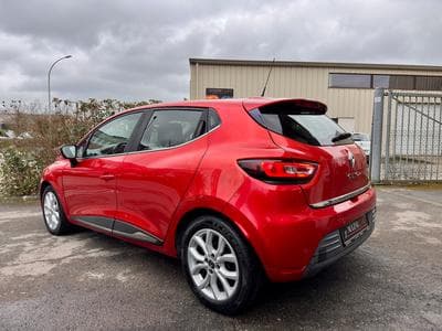 Renault Clio 1.5dCi 90ch Bose Edition (2017) - Photo 6