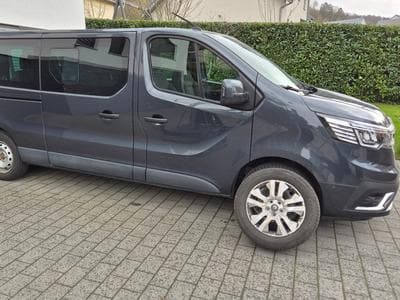 Renault Trafic Passenger (2022) - Foto 1