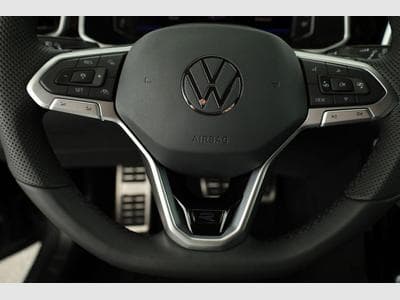 VW T-Roc R-Line (2025) - Foto 6