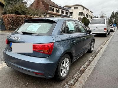 Audi A1 A1 Sportback 1.4 TFSI 92 KW S TRONIC (2015) - Foto 2