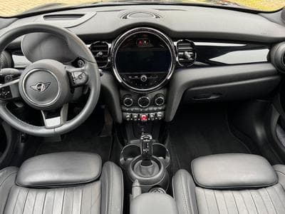 Mini Cooper Cooper S (2022) - Photo 1