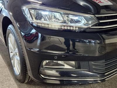 VW Touran TSI HIGHLINE 7 SITZE LED NAVI 1 HAND (2016) - Foto 12