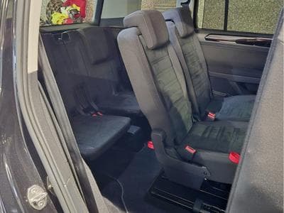 VW Touran TSI HIGHLINE 7 SITZE LED NAVI 1 HAND (2016) - Foto 6