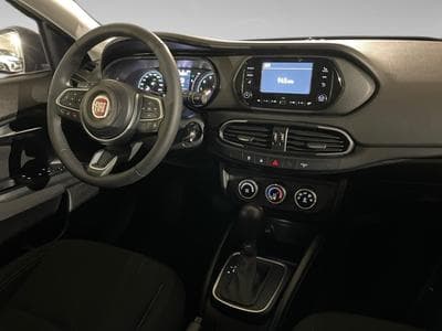 Fiat Tipo 1.5 HYBRIDE ESSENCE (2024) - Photo 7