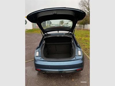 Audi A1 Sportback 1.4 TFSi Sport Design S-Tronic (2017) - Photo 4