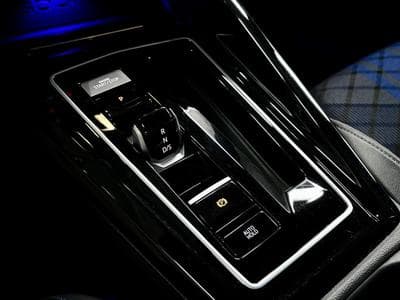 VW Golf R 4Motion 2.0 TSI 320 CV DSG7 *PACK PERF* *DCC* *Harman* (2022) - Photo 14