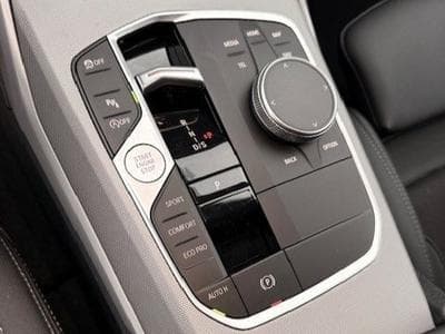 BMW 318 IA TOURING G21 BUSINESS SPORT (2023) - Photo 8