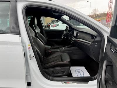 Skoda Octavia Combi 2.0 Tdi RS DSG PANO/CAM/ACC (2023) - Photo 9