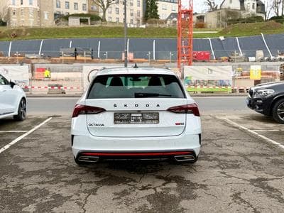 Skoda Octavia Combi 2.0 Tdi RS DSG PANO/CAM/ACC (2023) - Photo 5