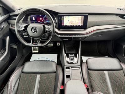 Skoda Octavia Combi 2.0 Tdi RS DSG PANO/CAM/ACC (2023) - Photo 8