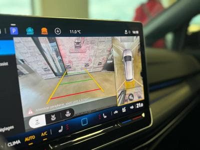 VW Golf VIII Variant 2.0 TDI R-Line (2025) - Foto 14