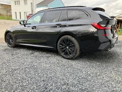 BMW 320 touring X drive (2020) - Foto 6