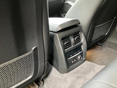 BMW 320 touring X drive (2020) - Photo 9