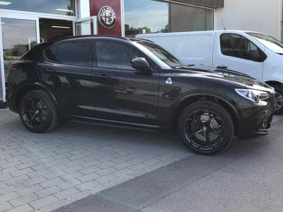 Alfa-Romeo Stelvio Quadrifoglio (2019) - Photo 1