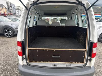 VW Caddy 2.0 TDI 105CV DSG (2009) - Photo 8