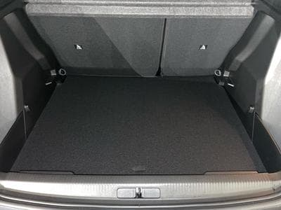 Peugeot 2008 1.2 II HYBRID (2025) - Photo 12