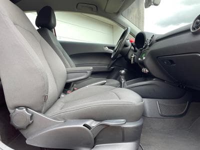 Audi A1 1.2 TFSi (2011) - Foto 4