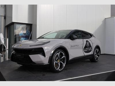 Lotus Eletre (2024) - Foto 6