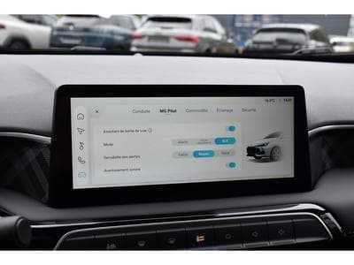 MG MG3 1.5 Comfort GPS LED CAM LANE NEUVE (2025) - Photo 14