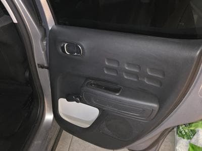 Citroën C3 1.2  Puretech 82  S&S  BVM Highlight (2018) - Foto 9