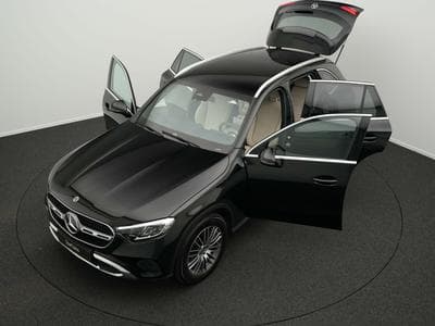 Mercedes GLC 200 4MATIC Avantgarde Kamera+19"+LED+MBUX (2024) - Photo 14