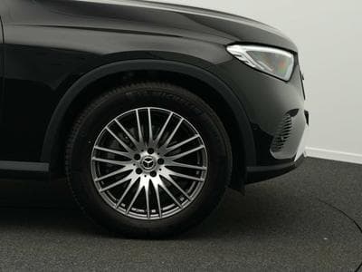 Mercedes GLC 200 4MATIC Avantgarde Kamera+19"+LED+MBUX (2024) - Photo 8