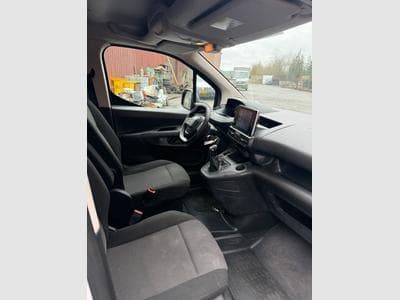 Peugeot Partner 1.5 Hdi 102CH LONG (2020) - Foto 3