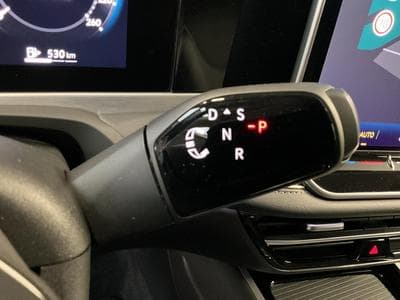 VW Passat Elegance+DSG+P.Acoust.+AHK (2025) - Foto 12