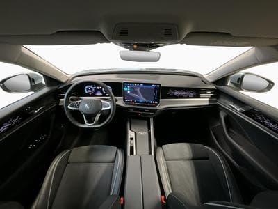 VW Passat Elegance+DSG+P.Acoust.+AHK (2025) - Foto 2