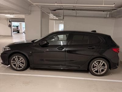 BMW 120 Sport M Paket (2024) - Foto 2