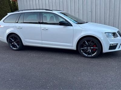 Skoda Octavia RS Challenge 184CV DSG (2015) - Foto 1