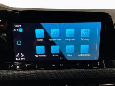 VW Golf R-Line+DSG+RearView+LED (2022) - Photo 13