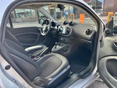 Smart Fortwo 66kw coupé passion twinamic (2016) - Foto 10