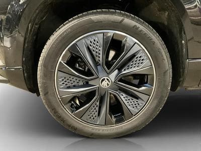 Skoda Karoq Sportline+DSG+Pano+Navi (2025) - Photo 8