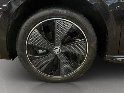 Skoda Scala Monte-Carlo+BVM+Pano+RearView (2025) - Photo 8