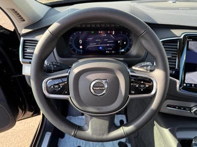 Volvo XC90 B5 Plus-Bright 7 places ** 360° ** Harman ** Attelage ** Hay (2024) - Foto 11