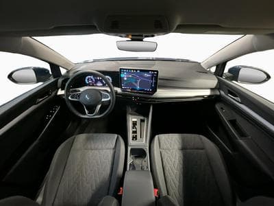 VW Golf Life+DSG+LED+Navi (2025) - Photo 2