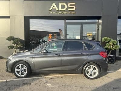 BMW 225 XE iPerformance Active Tourer (2019) - Photo 2