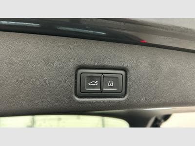 Audi Q5 TDI 204CV S-line Edition quattro (2025) - Foto 10