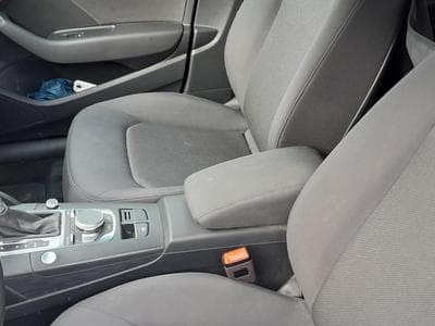 Audi A3 40 E-TRON (2020) - Photo 1