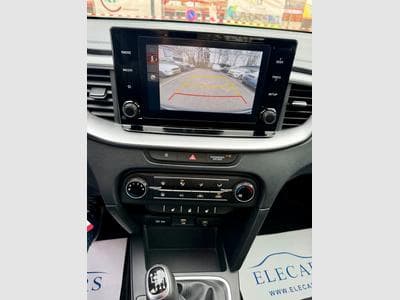 Kia Ceed Sw Sportswagon 1.5 T-GDI 160 (2023) - Photo 13