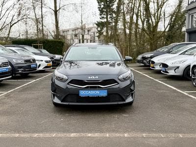 Kia Ceed Sw Sportswagon 1.5 T-GDI 160 (2023) - Photo 2