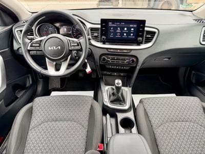 Kia Ceed Sw Sportswagon 1.5 T-GDI 160 (2023) - Photo 8
