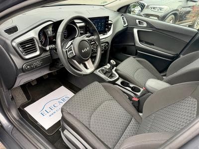 Kia Ceed Sw Sportswagon 1.5 T-GDI 160 (2023) - Photo 7