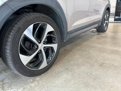 Hyundai Tucson Premium 4WD (2016) - Photo 7