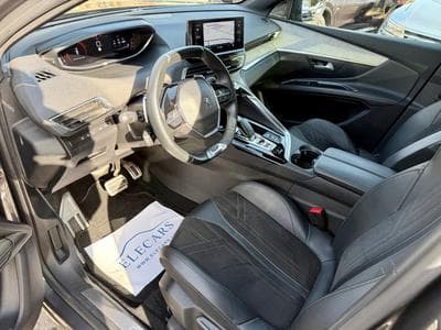 Peugeot 5008 2.0 BlueHDi 177 EAT8 GT-Line 7 pl PANO/360°/ACC (2021) - Photo 7